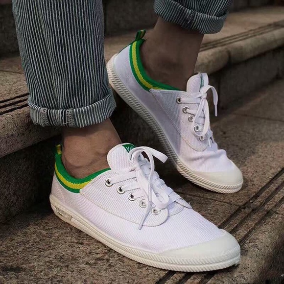 volley international canvas